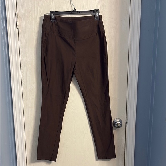Worthington Pants - Worthington Dark Brown Cropped Pants